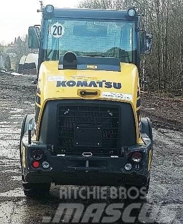 Komatsu WA 70M 8E0 Harvesterit