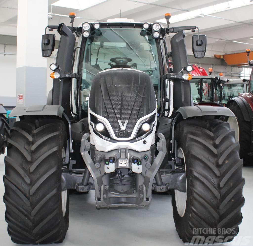 Valtra T255V Traktorit