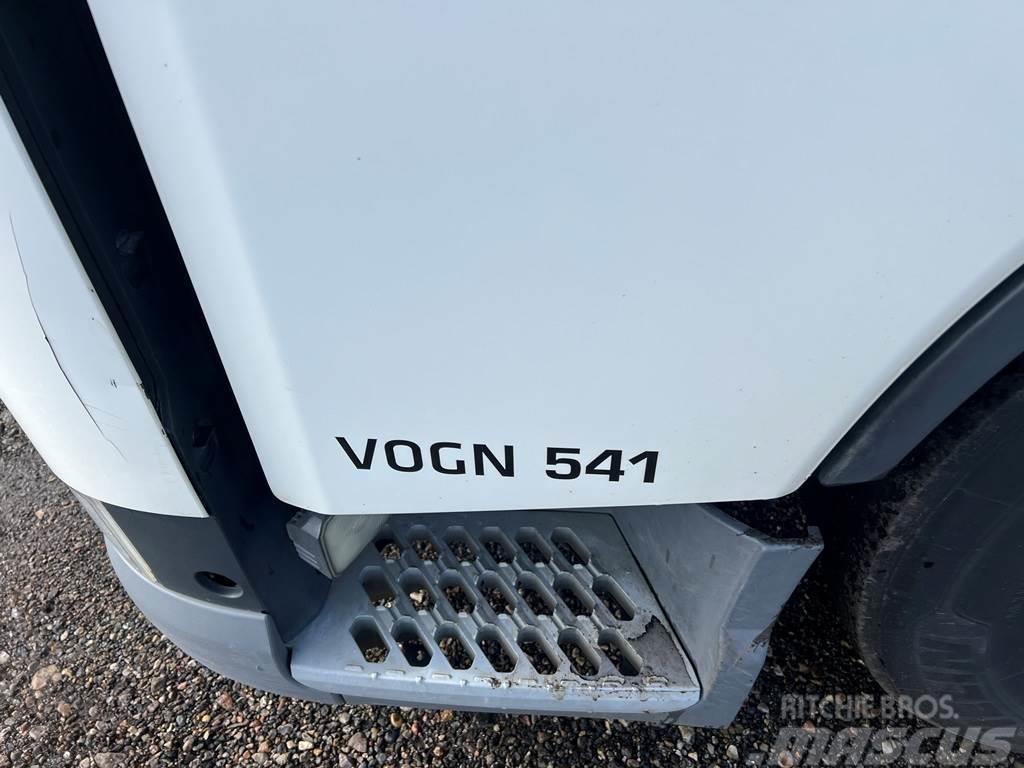 Volvo FH460 4x2 Mega 95cm Vetopöytäautot