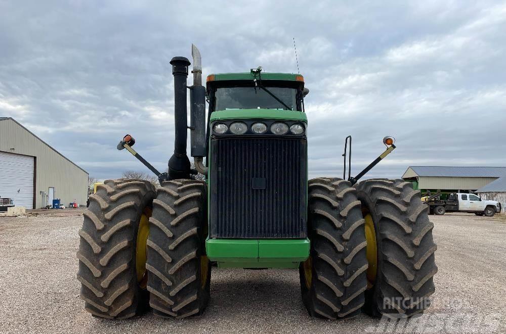 John Deere 9220 Traktorit