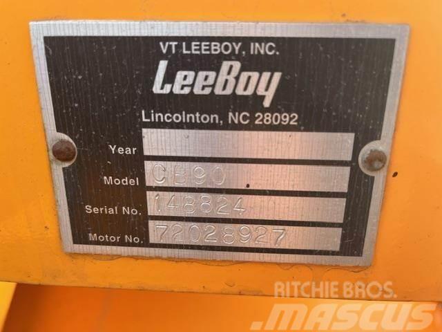 LeeBoy CB90 Lakaisukoneet