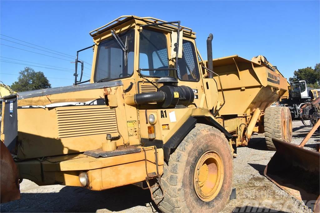 Volvo A25 Dumpperit