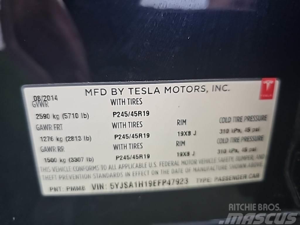 Tesla Model S Henkilöautot