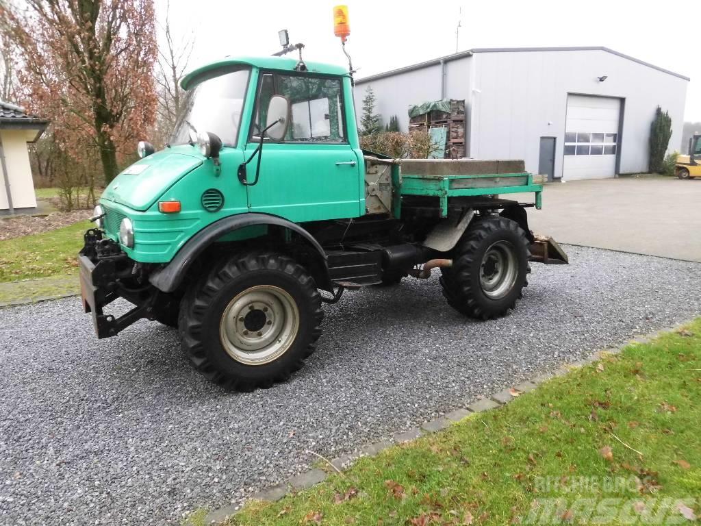 Unimog 406 Traktorit