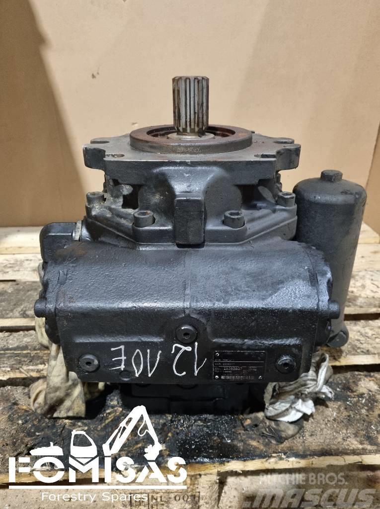 John Deere F680411 1210E Hydraulic Pump Hydrauliikka