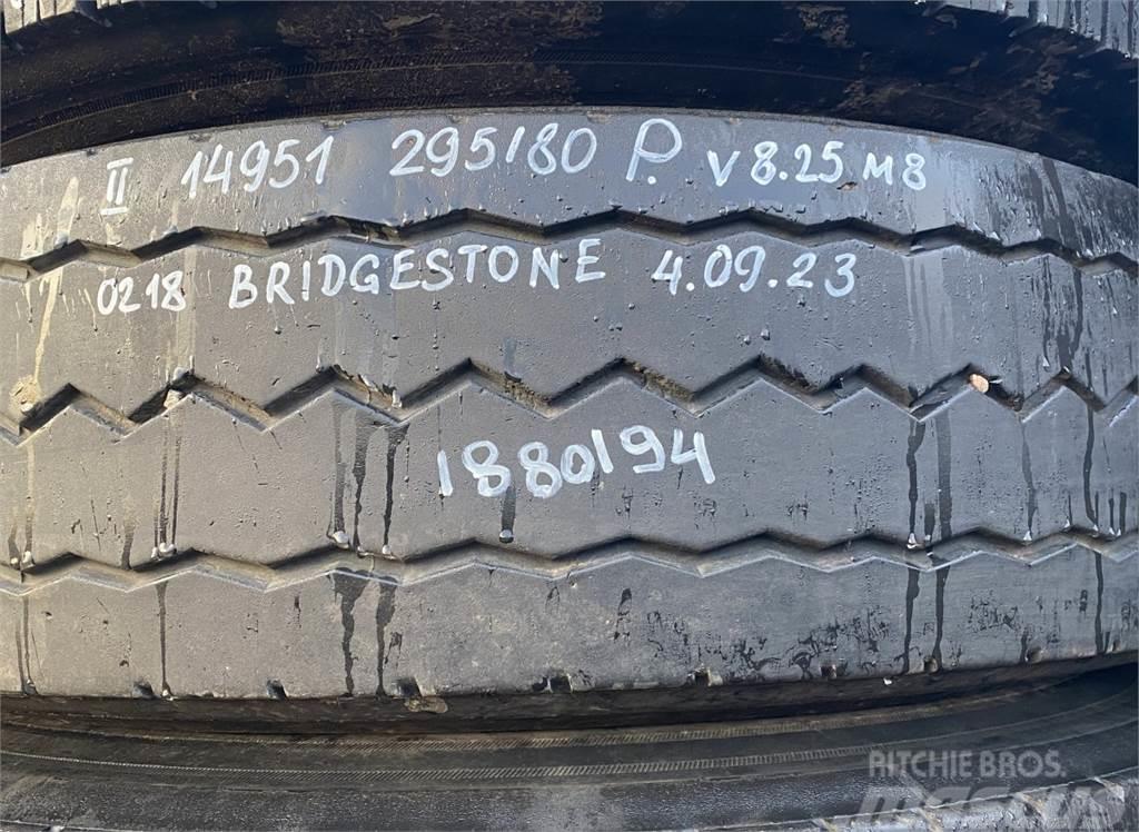 Bridgestone K-series Renkaat ja vanteet