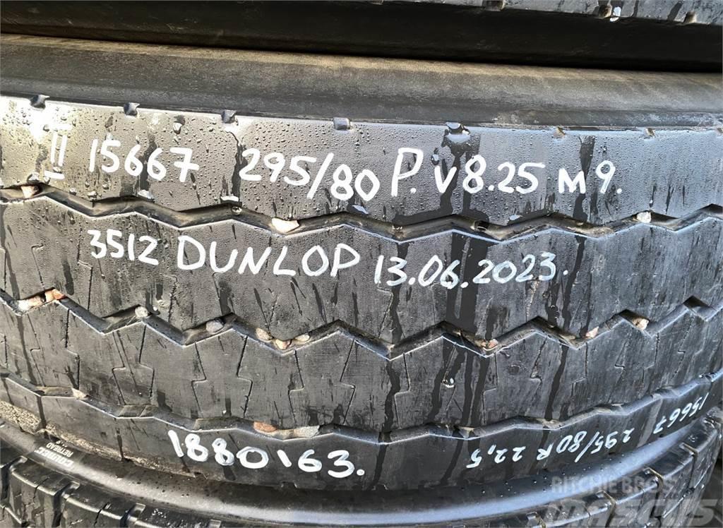 Dunlop B12B Renkaat ja vanteet