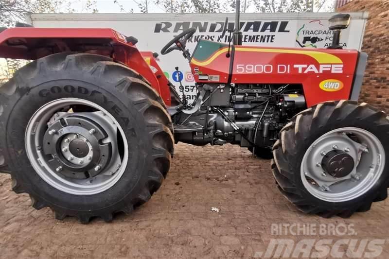 Tafe 5900 4WD Traktorit