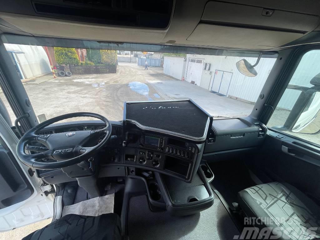 Scania R 410 Vetopöytäautot