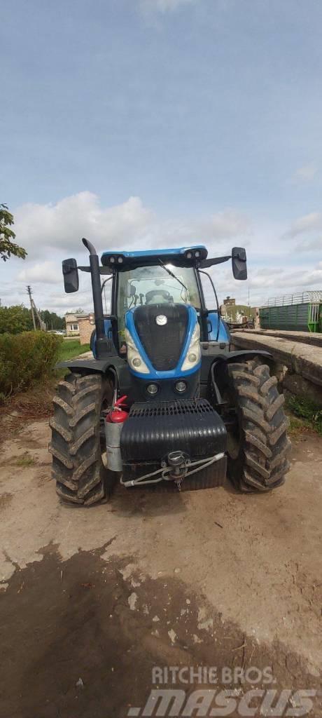 New Holland T 7.210 Traktorit