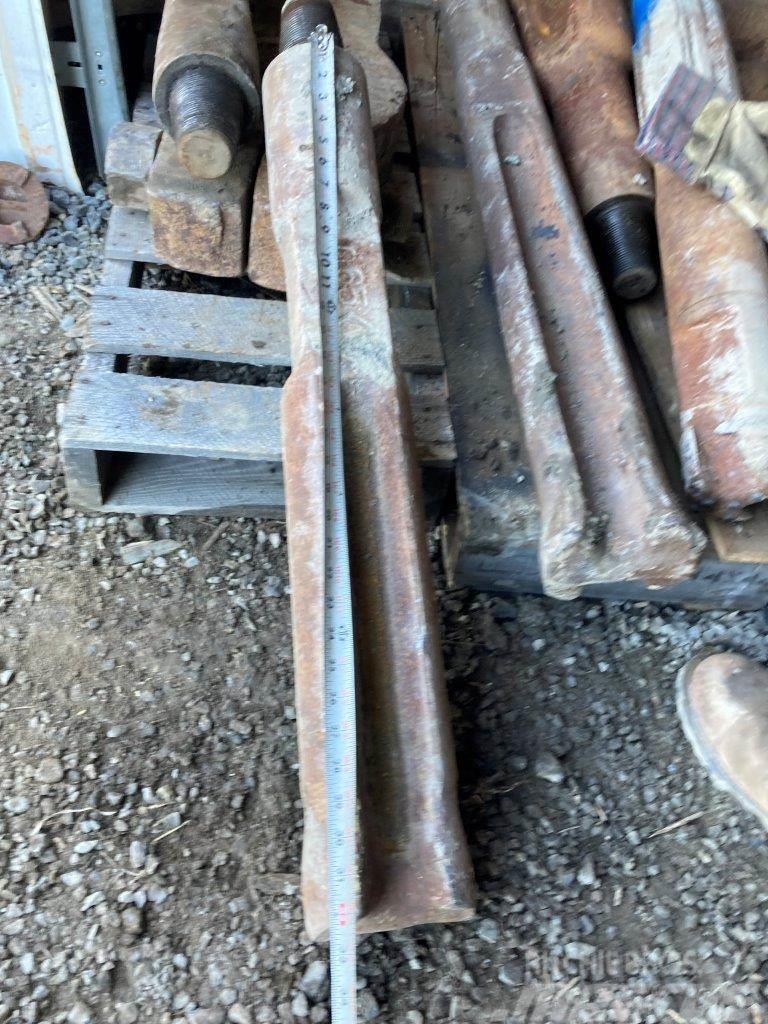  Aftermarket 5-1/2” x 32-1/2” Cable Tool Drilling C Paalutuskaluston varaosat