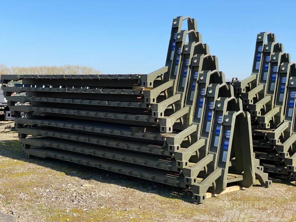  Marshalls Unused military Flat Rack 20ft hook load Koukkulava kuorma-autot