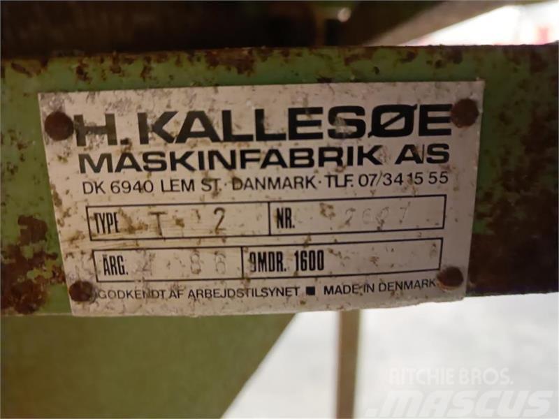  Kallesøe H. Kallesøe T2 til traktor Moottori- ja raivaussahat
