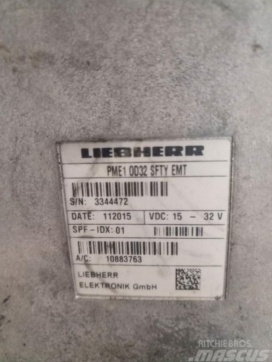 Liebherr R926 LC Sähkö ja elektroniikka