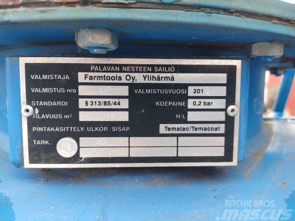 Farmex 1350 litraa Muut maatalouskoneet