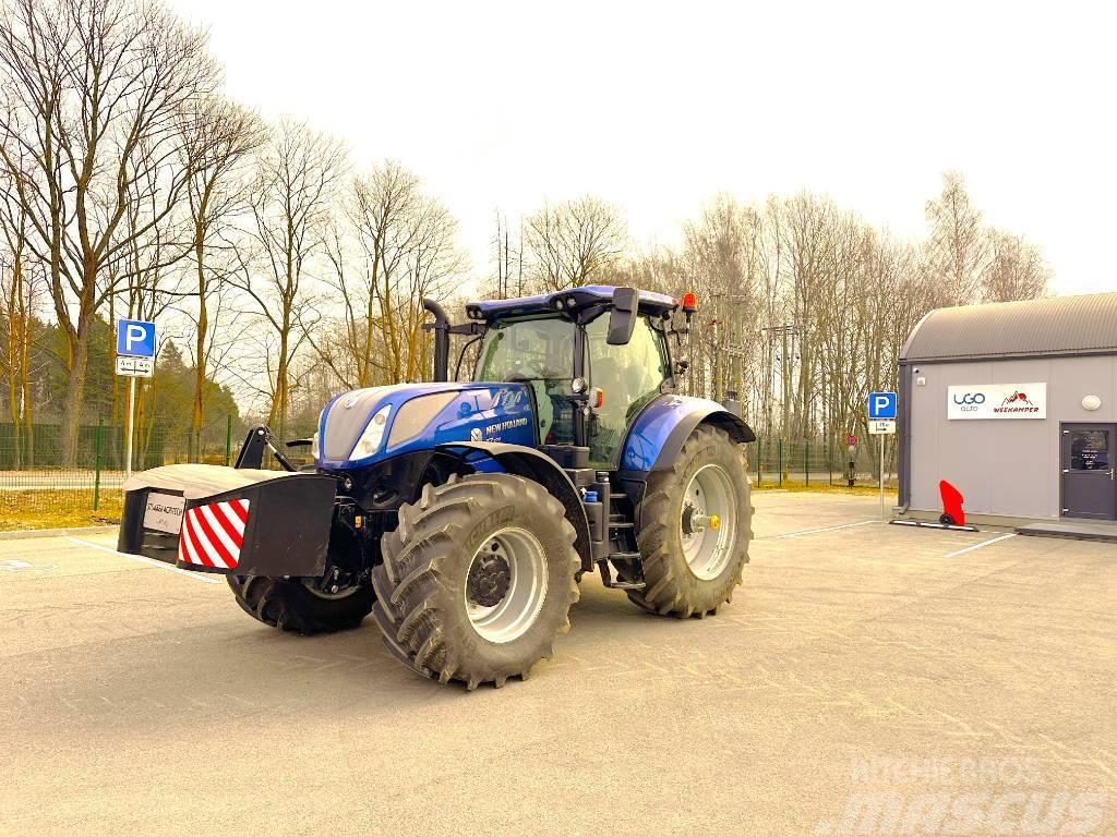 New Holland T7.270 AC Traktorit