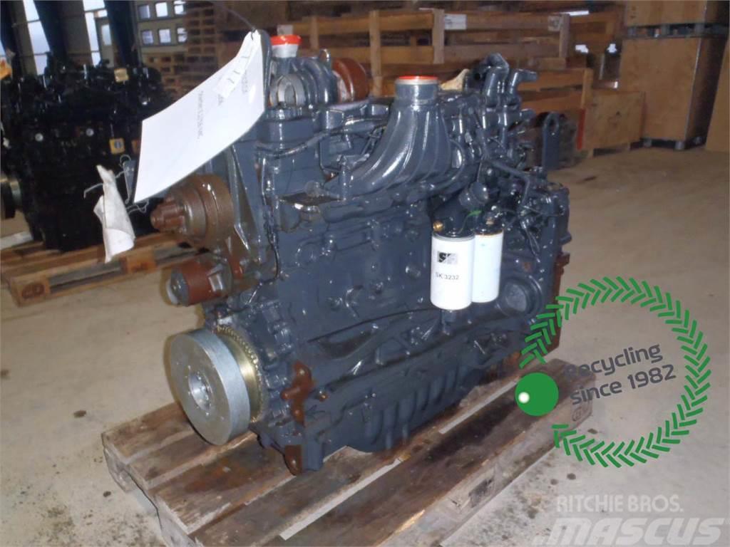 Case IH MXU135 Engine Moottorit