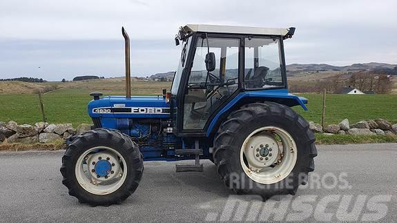Ford 4830-4 - 40 km/t Traktorit