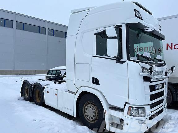 Scania R580 6X4 Hydraulikk, brøytefeste/uttak for spreder Vetopöytäautot