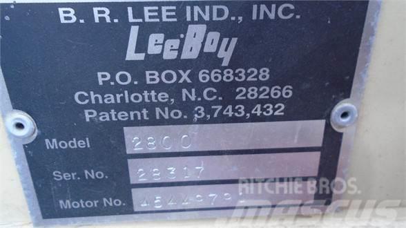 LeeBoy 2800 Asfalttikoneiden varusteet