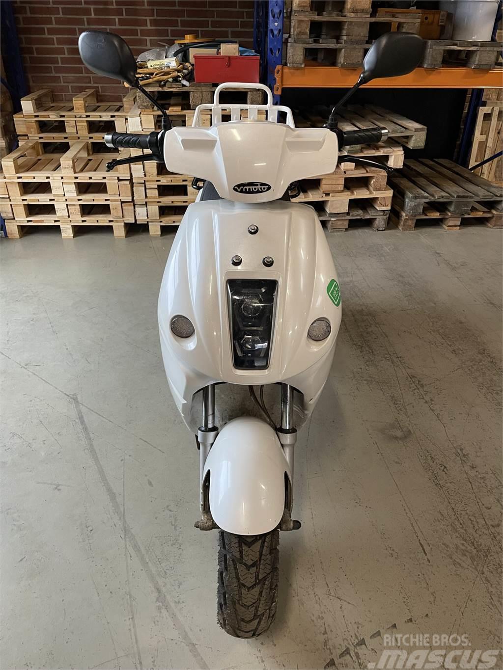  El-scooter V-Moto E-max, German Engineering, Itali Muut