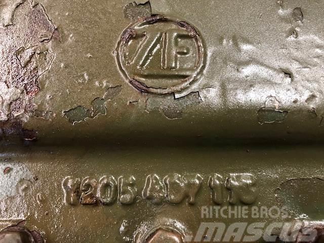 ZF AK6-75-3 Gear ex. militær kran Vaihteisto