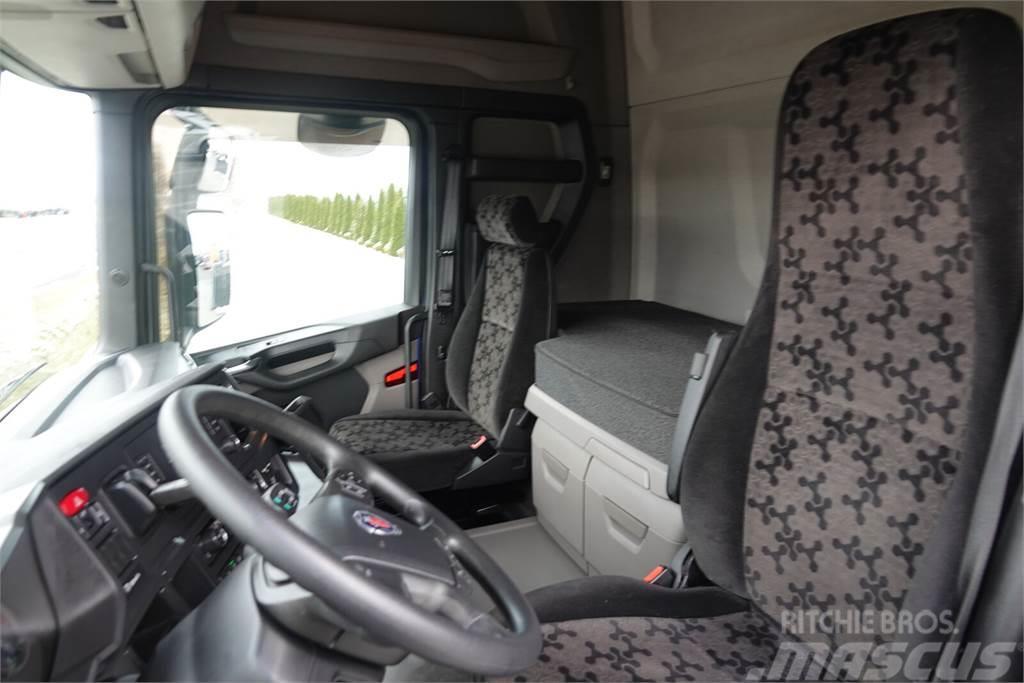 Scania R 450 / RETARDER / LEDY / I-PARK COOL / HYDRAULIKA Vetopöytäautot