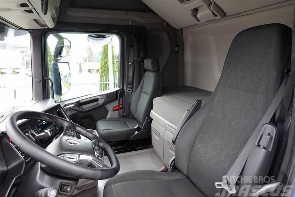 Scania R 450 / RETARDER / NAVI / NOWY MODEL / OPONY 100 % Vetopöytäautot