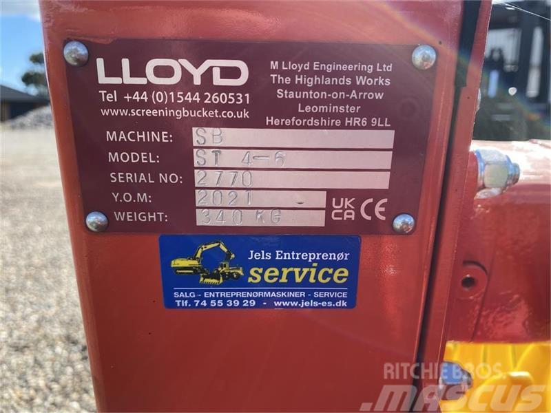Lloyd ST 2-4 Jätteenlajittelukalustot
