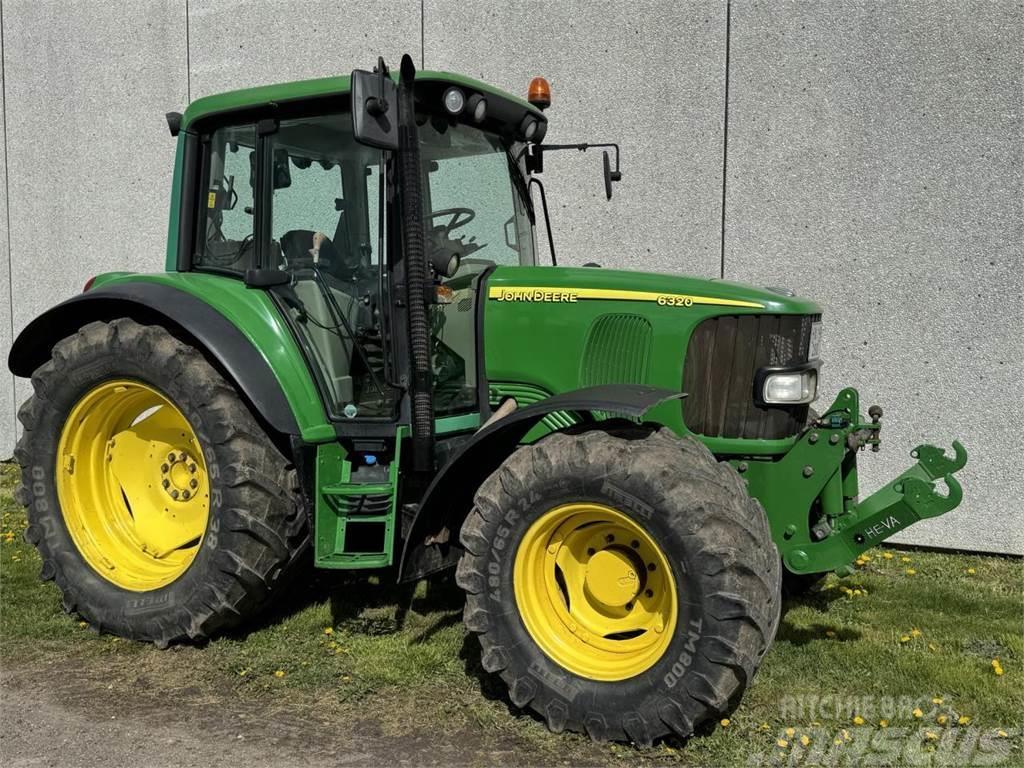 John Deere 6320 Traktorit