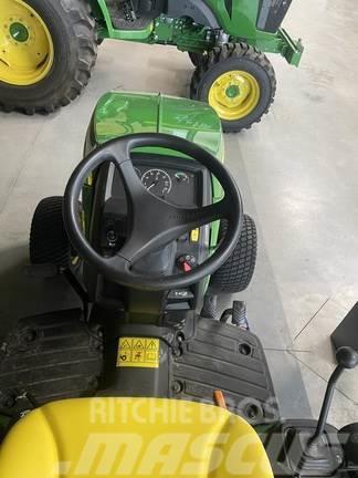 John Deere 1026R Traktorit