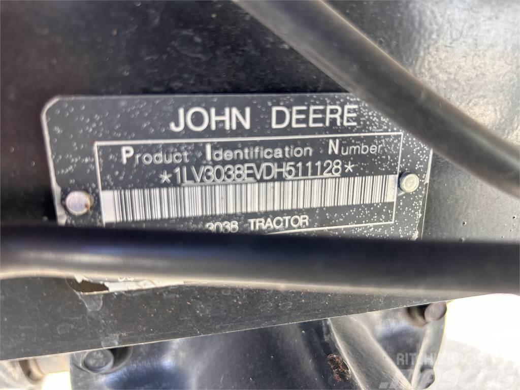 John Deere 3038E Taajamatraktorit