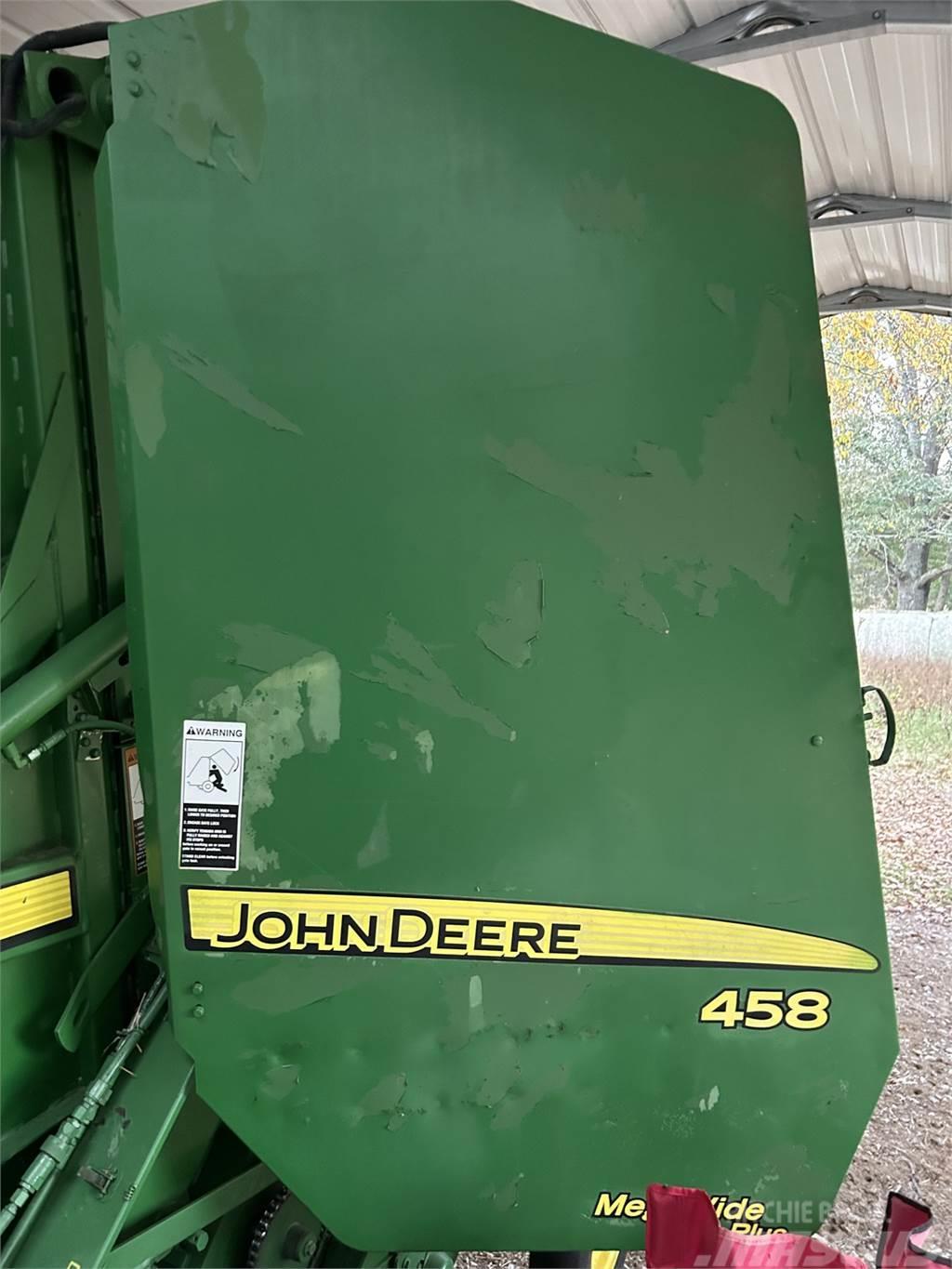 John Deere 458 Pyöröpaalaimet