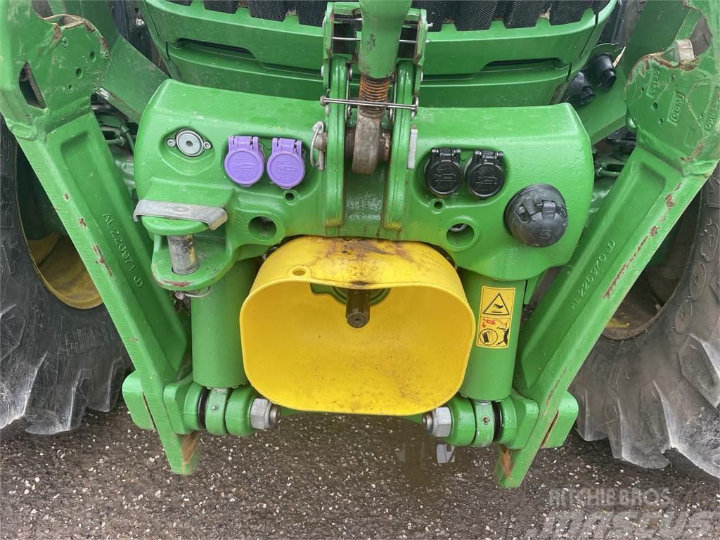 John Deere 6155R Traktorit