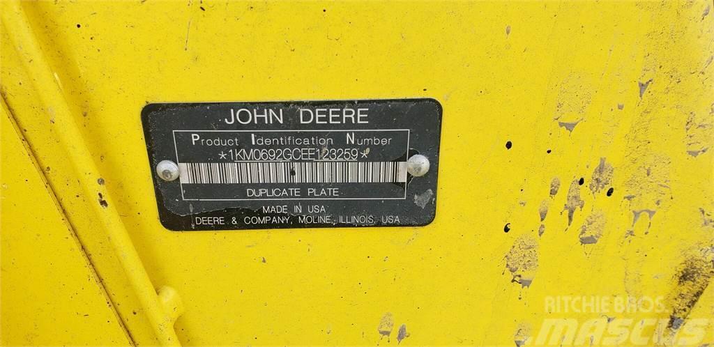 John Deere 692 Muut heinä- ja tuorerehukoneet