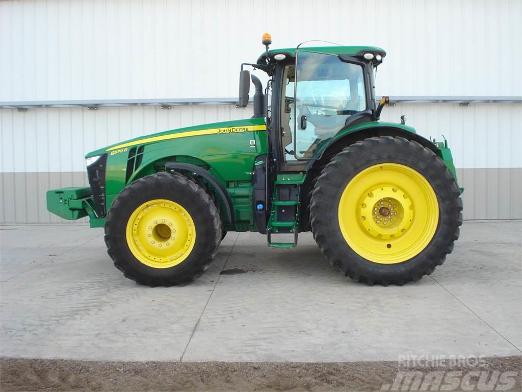 John Deere 8370R Traktorit