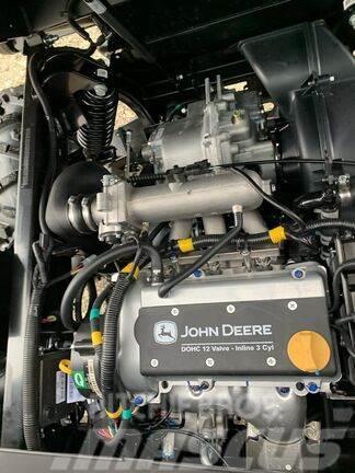 John Deere XUV 835R Taajamakoneet