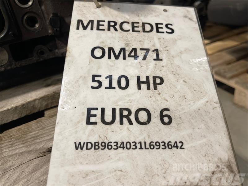 Mercedes-Benz MERCEDES CYLINDERHEAD A4710104220 Moottorit