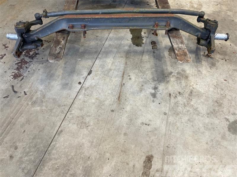 Scania  FRONT AXLE AM740 1394399 Akselit