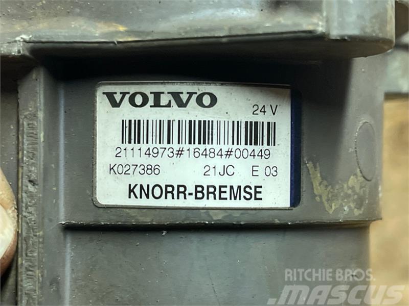 Volvo  MODULATOR 21114973 Jäähdyttimet