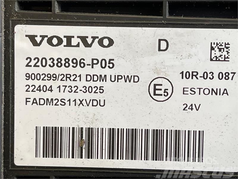 Volvo VOLVO CONTROL UNIT 22038896 Sähkö ja elektroniikka