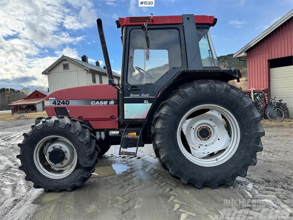 CASE IH 4240 XL Traktorit