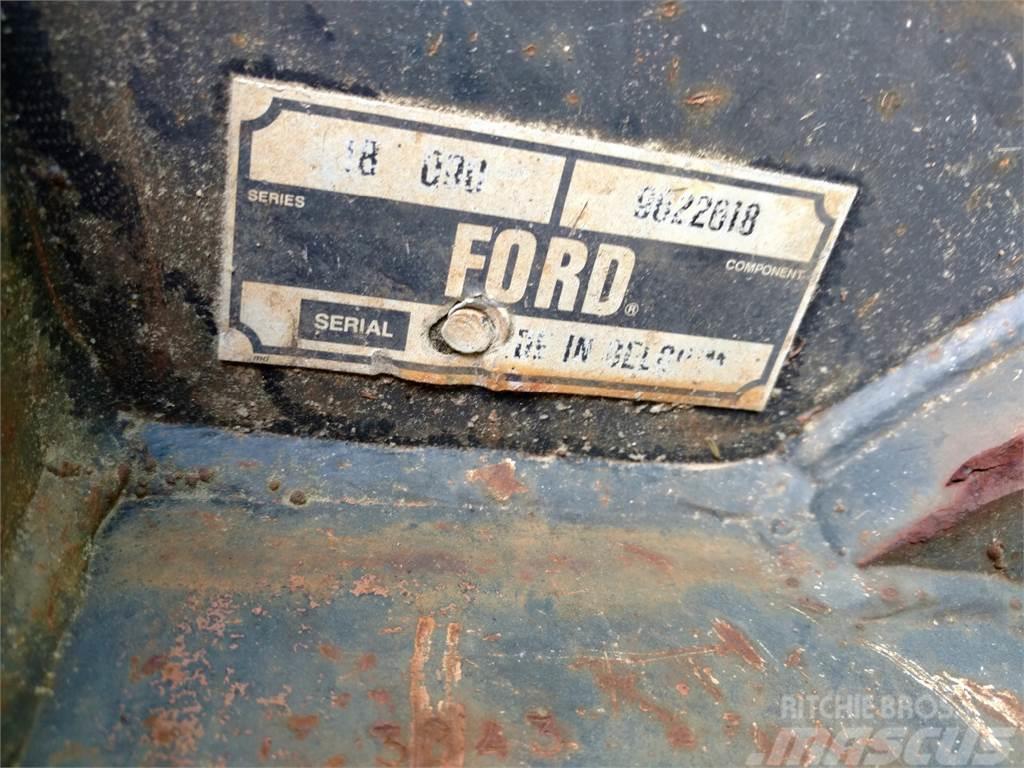 Ford 3' BACKHOE BUCKET Kauhat