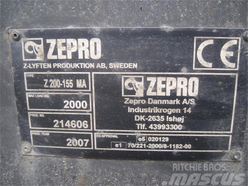  - - -  Zepro Z lift Rampit