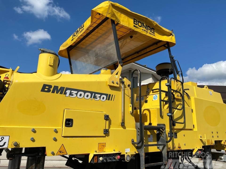 Bomag BM1300/30 Kylmäasfalttikoneet