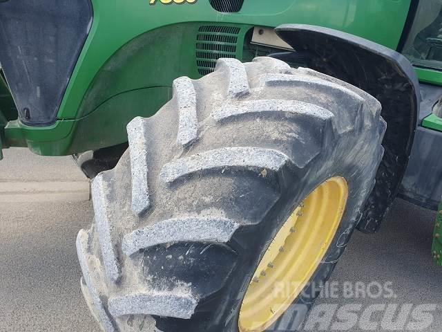 John Deere 7830 Traktorit