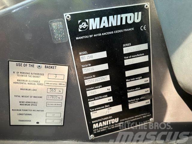 Manitou MRT 2540 P manipulator vin 065 Etukuormaimet ja kaivuulaitteet