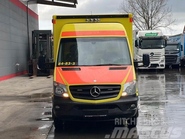 Mercedes-Benz Sprinter 519 CDI Rettungswagen Ambulanssit
