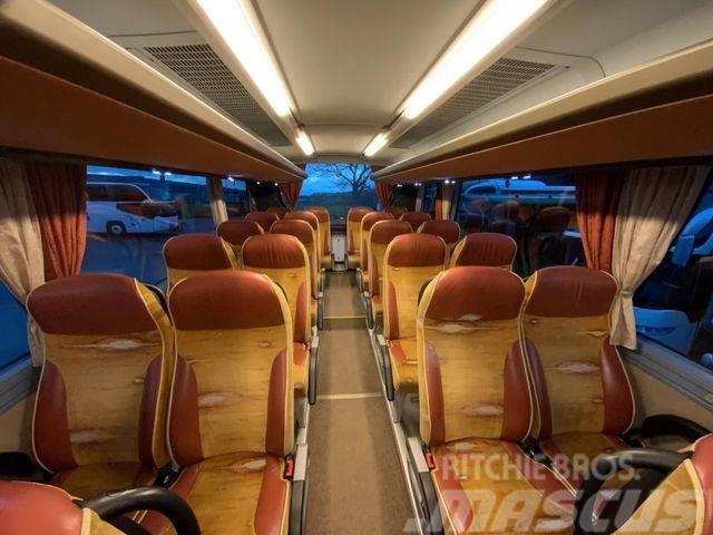 Neoplan Cityliner/ N 1217 HDC/ P 15/ Tourismo/ Travego Turistibussit