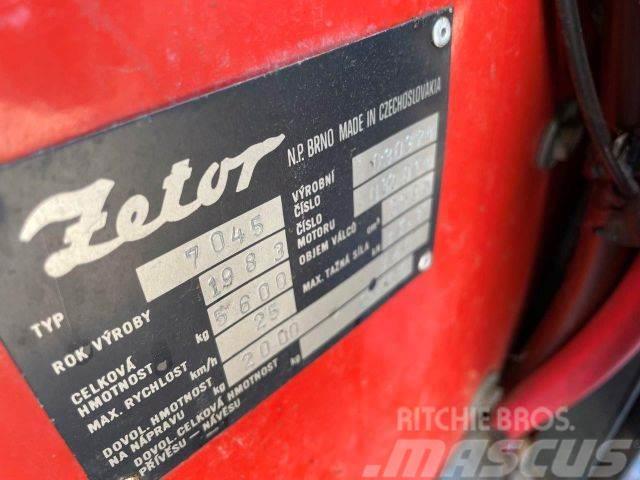 Zetor 7245 4x4 + snow blower vin 924 Traktorit